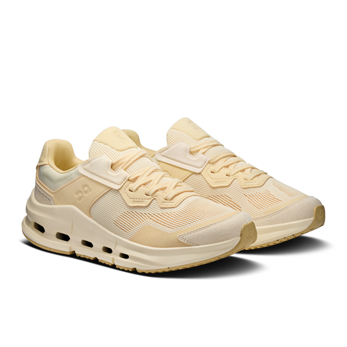 On Running Women's Cloudnova Rift Shoes - Castor / Castor