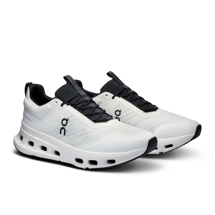 On Running Men´s Cloudnova X Shoes - White / Black