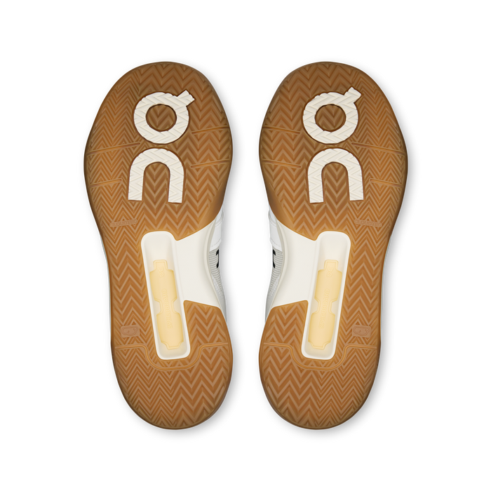 On Running Women's The Roger Clubhouse Pro Shoes - White / Ivory