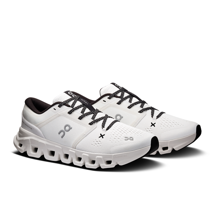 On Running Women's Cloud X 5 Shoes - White / Black