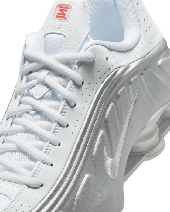 Nike Men's Nike Shox R4 Shoes - White / Bright Crimson / Metallic Silver - Just For Sports