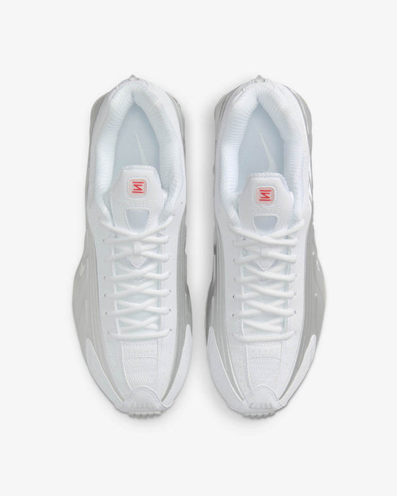 Nike Men's Nike Shox R4 Shoes - White / Bright Crimson / Metallic Silver - Just For Sports