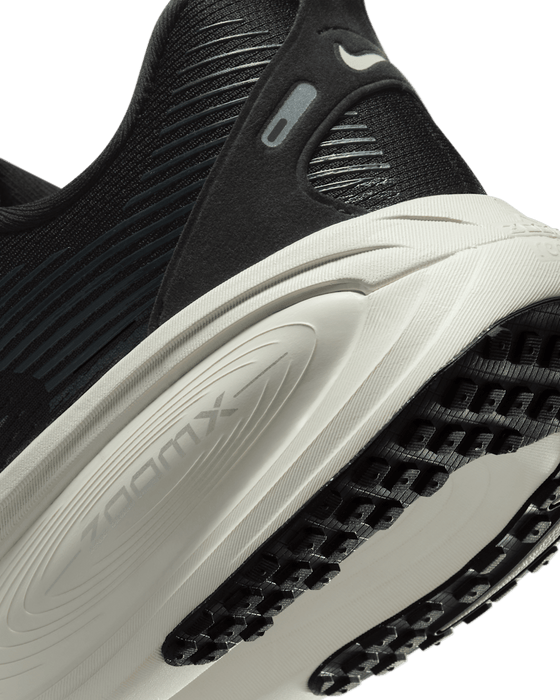 Nike Men's Vomero 18 Shoes - Black / Coconut Milk / Light Iron Ore / Summit White - Just For Sports