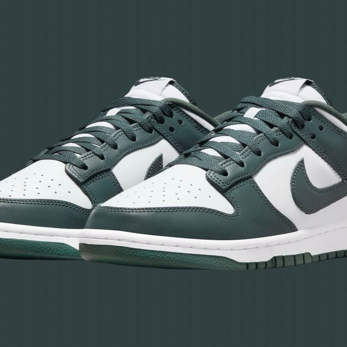 Nike Men's Dunk Low Shoes - White / Vintage Green