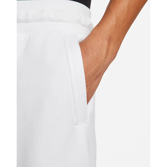 Nike Men's Club Alumni Shorts - White / Black Just For Sports