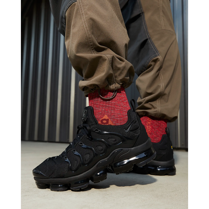 Vapormax plus mens sales