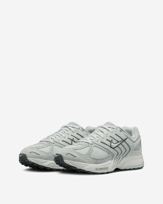 Nike Women's Air Pegasus 2005 Shoes - Pure Platinum / Wolf Grey / Summit White / Metallic Platinum