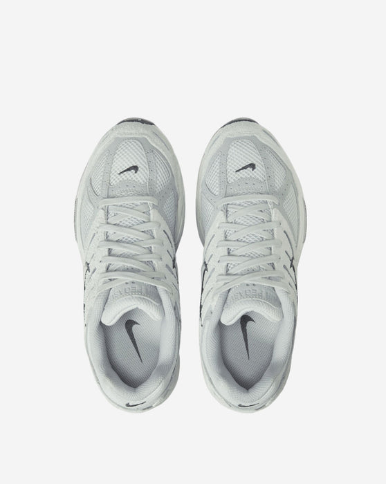 Nike Women's Air Pegasus 2005 Shoes - Pure Platinum / Wolf Grey / Summit White / Metallic Platinum